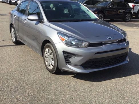 Used 2021 Kia Rio S FWD image 1