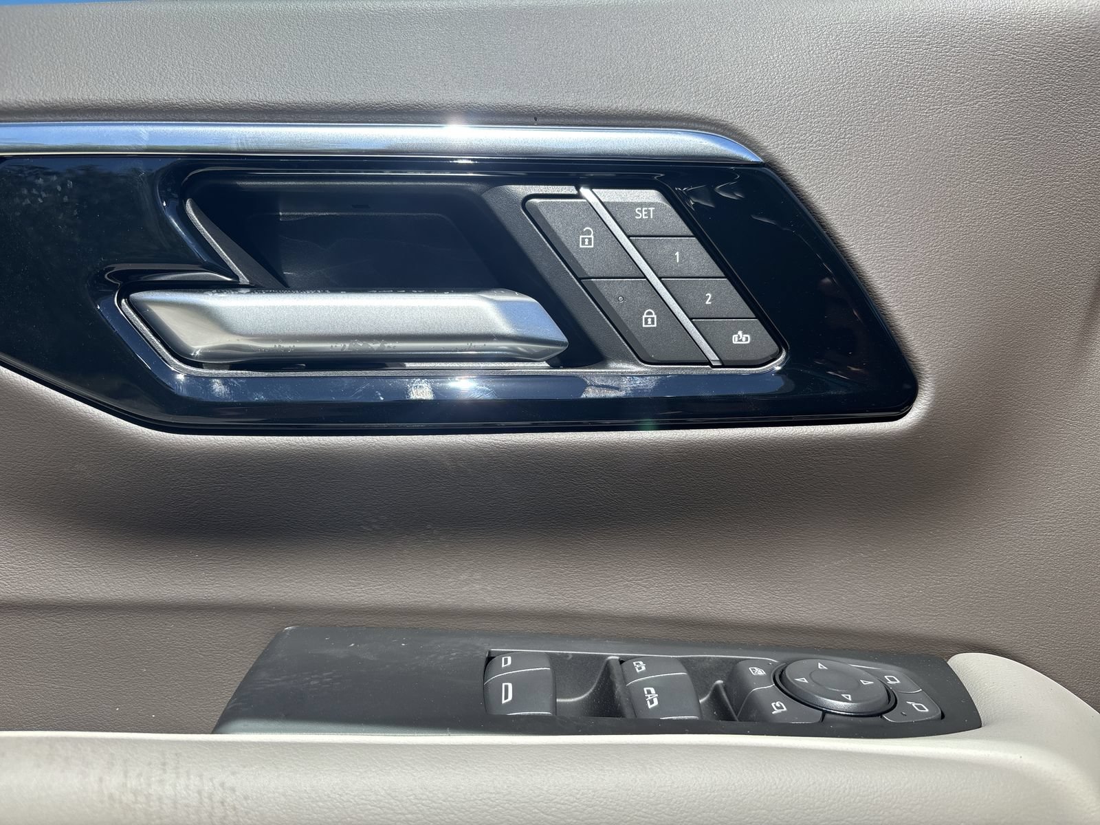 New 2027 Chevrolet Tahoe Z71 AWD/4WD image 16
