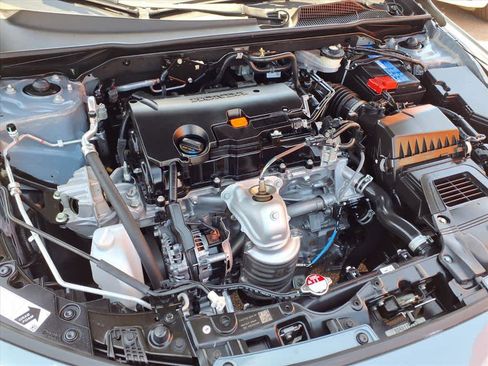 Used 2024 Honda Civic Sport image 25