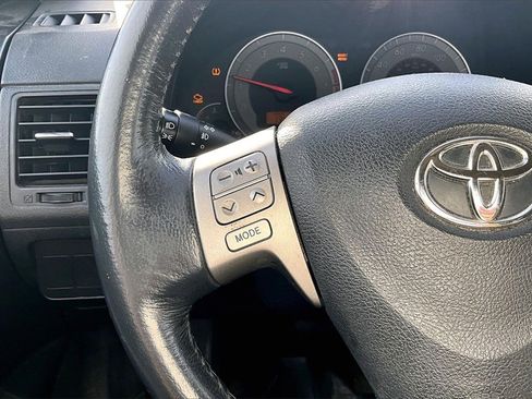 Used 2010 Toyota Corolla S image 7