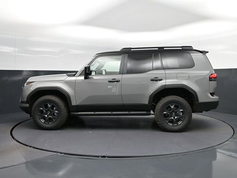 New 2026 Lexus GX 550 image 4