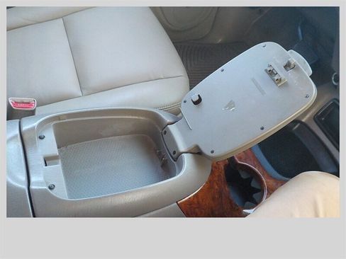 Used 2006 Toyota Tundra Limited image 50