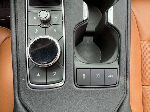 Used 2019 Cadillac XT4 Premium Luxury AWD/4WD image 24