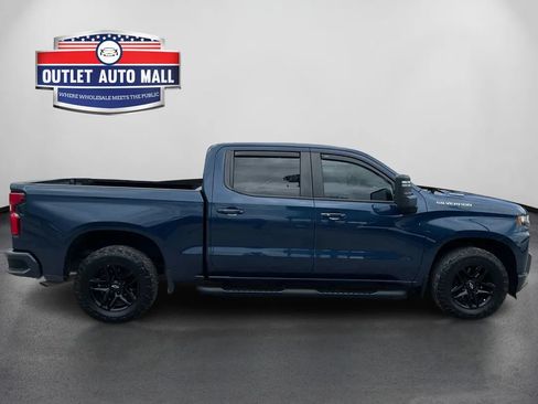 Used 2021 Chevrolet Silverado 1500 RST w/ Convenience Package II RWD image 2