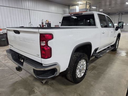 Used 2023 Chevrolet Silverado 2500 LT w/ Convenience Package AWD/4WD image 9