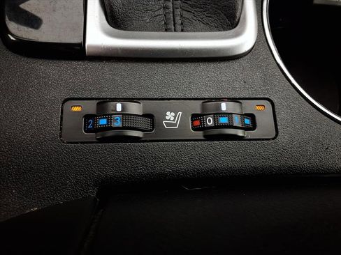 Used 2018 Toyota Highlander Limited image 15