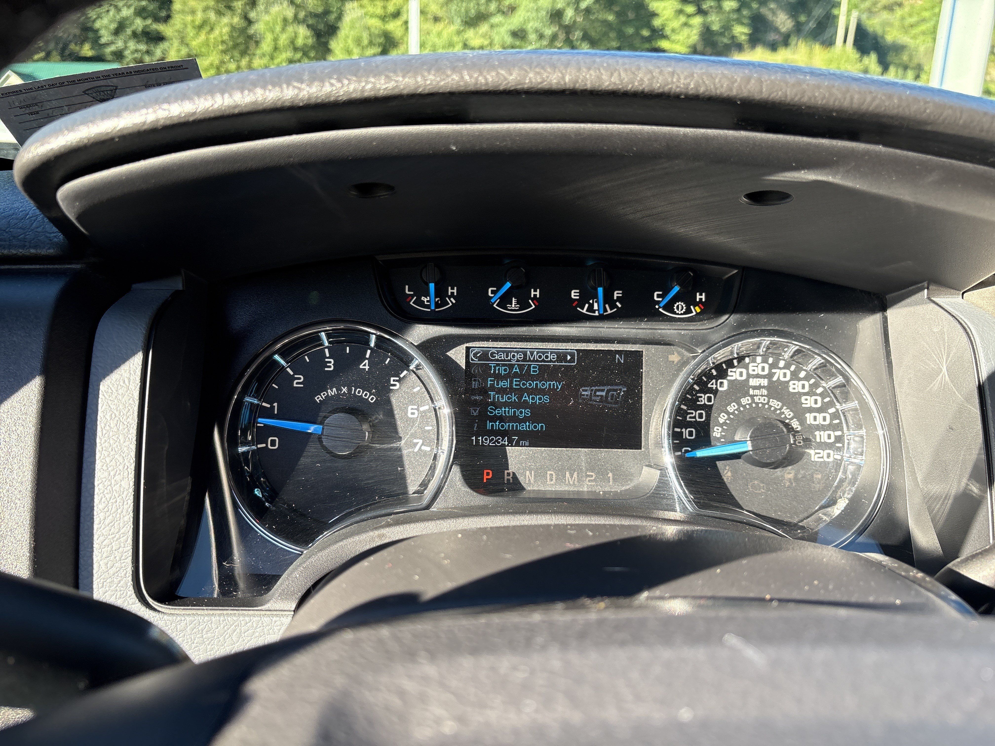 Used 2014 Ford F150 XLT w/ Equipment Group 302A Luxury AWD/4WD image 18