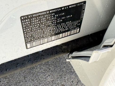 New 2026 Volkswagen Tiguan SE R-Line image 20