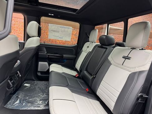 New 2025 Ford F150 Lightning Platinum image 26