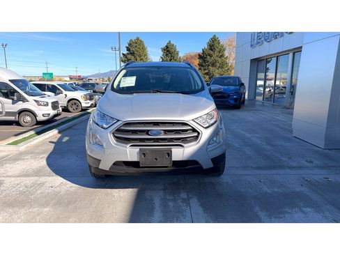 Used 2022 Ford EcoSport SE w/ SE Convenience Package image 2