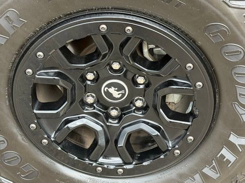 Used 2022 Ford Bronco Wildtrak image 39