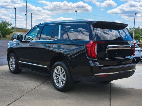 Used 2023 GMC Yukon SLT w/ SLT Luxury Package AWD/4WD image 24