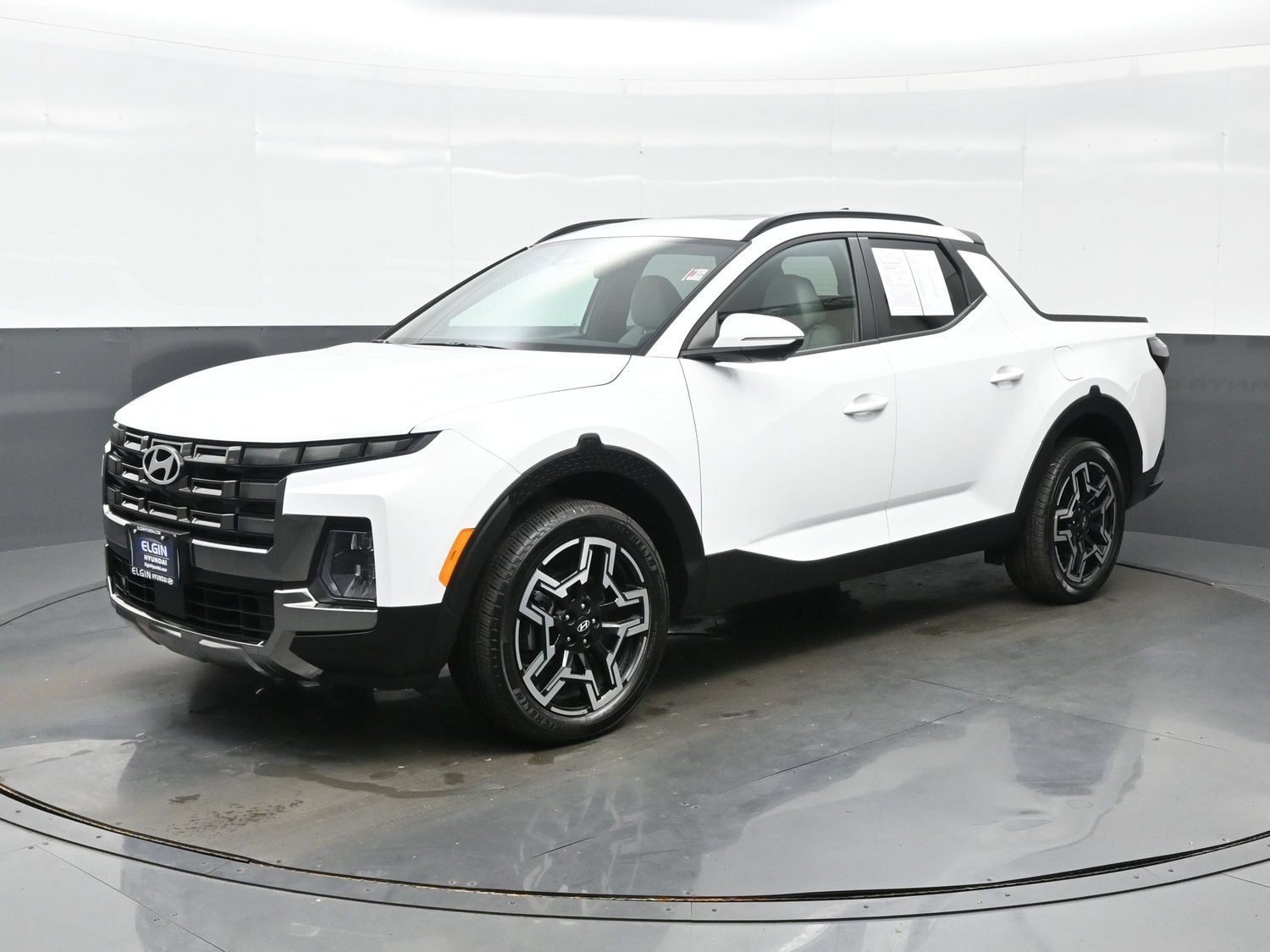 New 2026 Hyundai Santa Cruz Limited AWD/4WD image 2