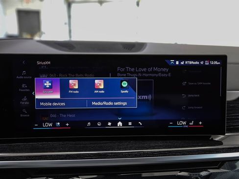 New 2026 BMW X5 xDrive40i w/ Executive Package AWD/4WD image 17