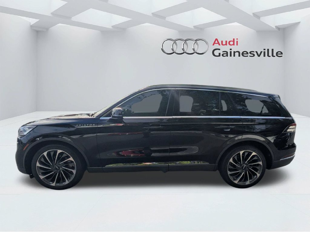 Used 2022 Lincoln Aviator Reserve w/ Equipment Group 201A AWD/4WD image 8