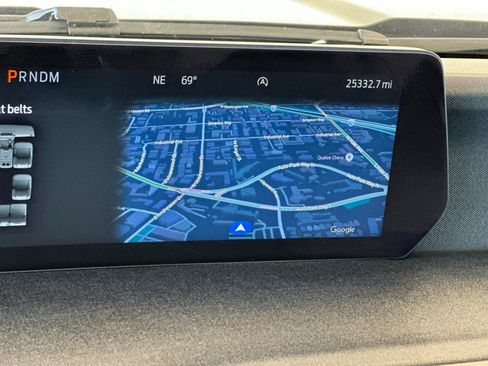 Used 2025 Ford Expedition Active AWD/4WD image 31