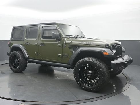 Used 2021 Jeep Wrangler Unlimited Sport AWD/4WD image 7