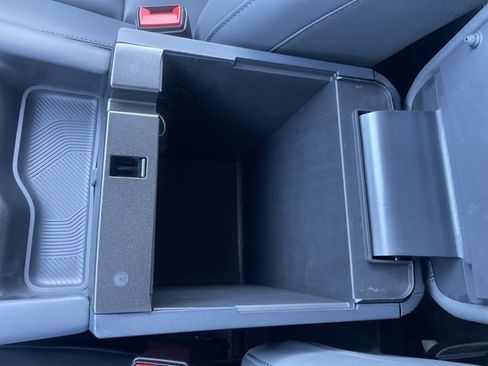 New 2026 Ford Explorer Active w/ Active Comfort Package image 39