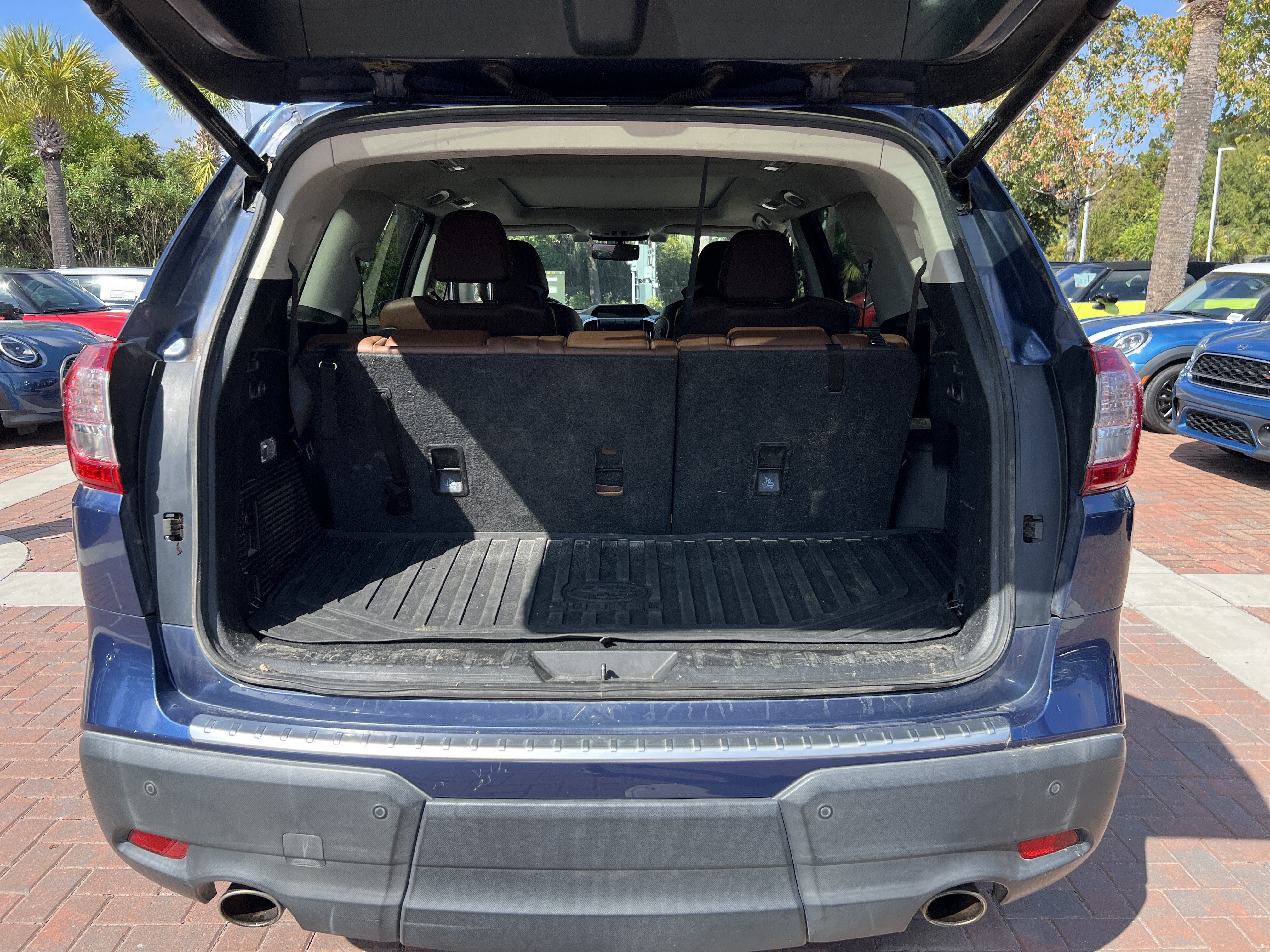 Used 2019 Subaru Ascent Touring w/ Popular Package #2A AWD/4WD image 32