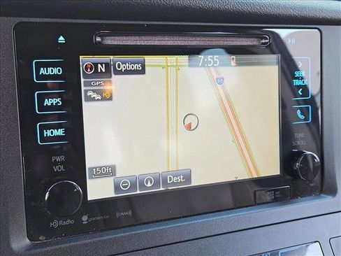 Used 2016 Toyota Sienna XLE w/ XLE Navigation Package image 13