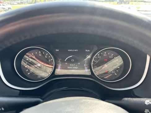Used 2020 Jeep Compass Latitude AWD/4WD image 16