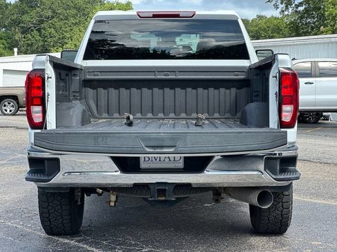 Used 2025 GMC Sierra 2500 Pro AWD/4WD image 17