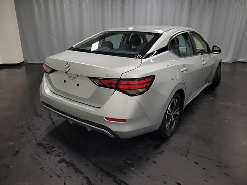 Used 2022 Nissan Sentra SV w/ Trunk Package image 8