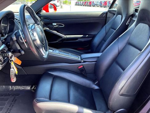 Used 2015 Porsche Cayman image 6