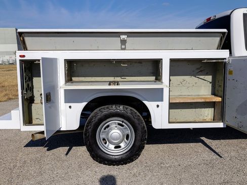 Used 2018 Ford F250 XL image 18