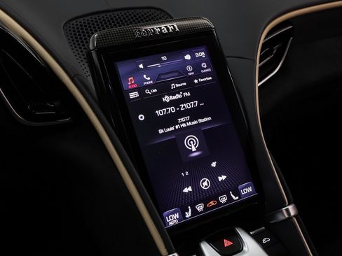 Certified 2025 Ferrari Roma Spider image 61