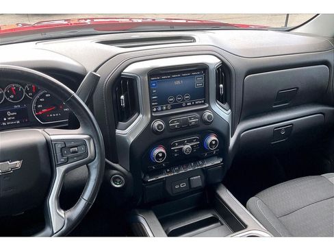 Used 2022 Chevrolet Silverado 1500 LT Trail Boss AWD/4WD image 7