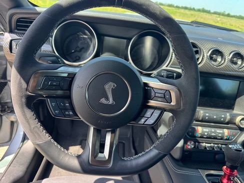 Used 2020 Ford Mustang Shelby GT350 w/ Technology Package RWD image 17