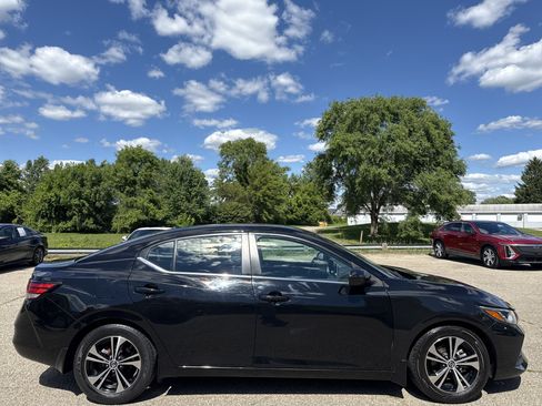 Used 2023 Nissan Sentra SV w/ All-Weather Package FWD image 3