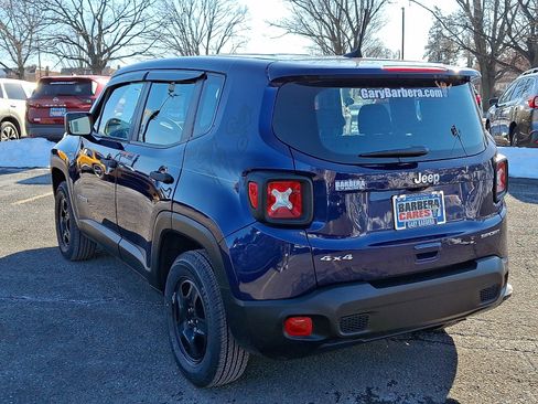 Used 2021 Jeep Renegade Sport image 4