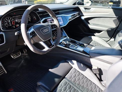 Used 2022 Audi RS 7 Sportback image 12
