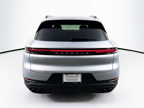 New 2026 Porsche Cayenne AWD/4WD image 10