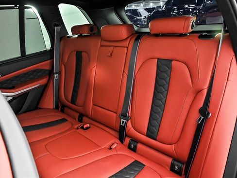 Used 2024 BMW X5 M Competition w/ Executive Package AWD/4WD image 21