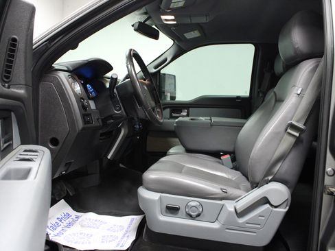 Used 2014 Ford F150 XLT w/ Equipment Group 302A Luxury AWD/4WD image 12