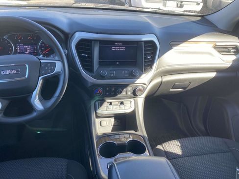 Used 2022 GMC Acadia SLE w/ Driver Convenience Package image 16