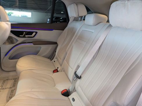 Certified 2023 Mercedes-Benz EQS 580 4MATIC SUV image 19