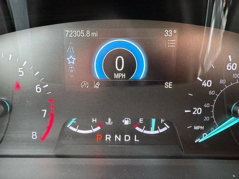 Used 2020 Ford Escape SEL image 9