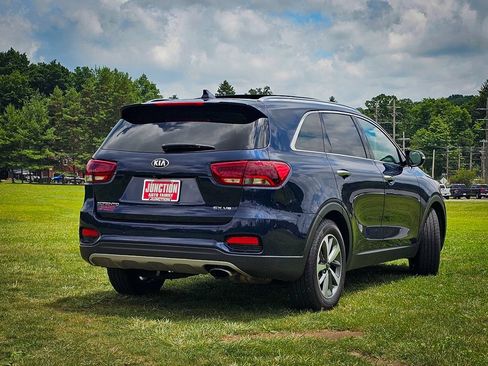 Used 2019 Kia Sorento EX w/ EX Touring Package FWD image 3
