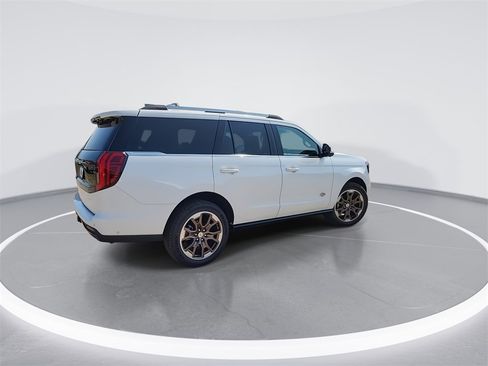 New 2025 Ford Expedition King Ranch image 8