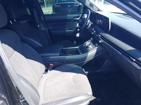Used 2024 Hyundai Palisade Calligraphy image 17