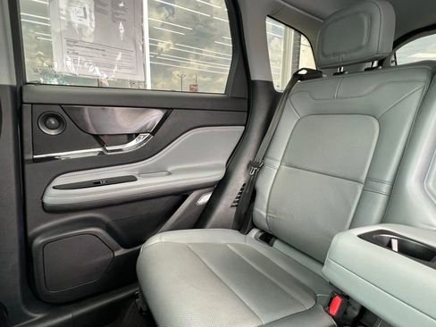 Used 2021 Lincoln Corsair Grand Touring image 21