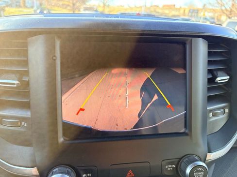 Used 2024 RAM 2500 Big Horn image 28