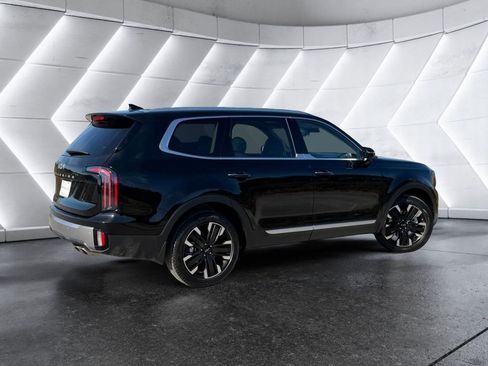 Used 2025 Kia Telluride SX image 4