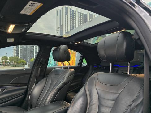 Used 2019 Mercedes-Benz S 560 4MATIC Sedan image 16