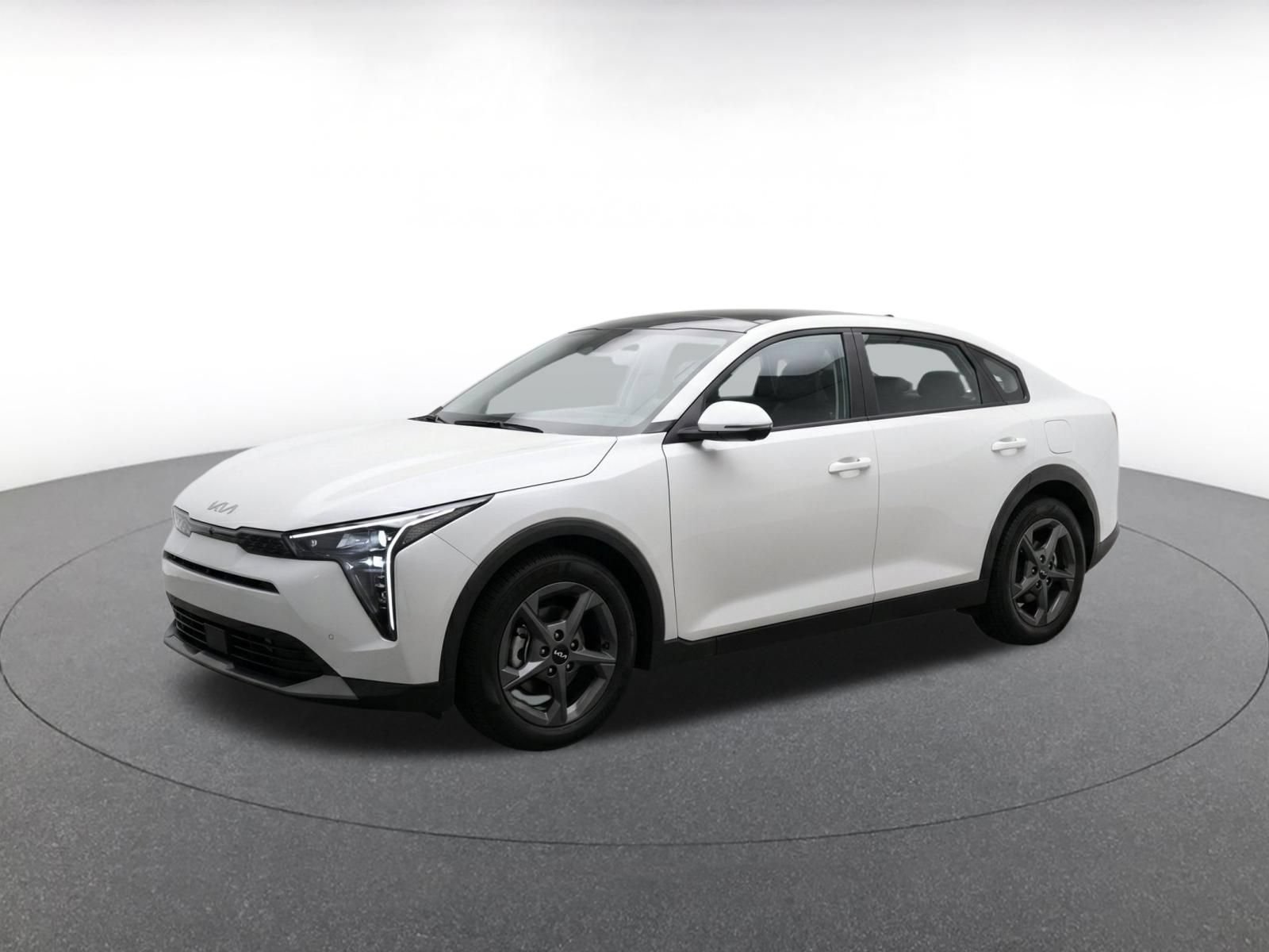 Used 2026 Kia K4 FWD image 3