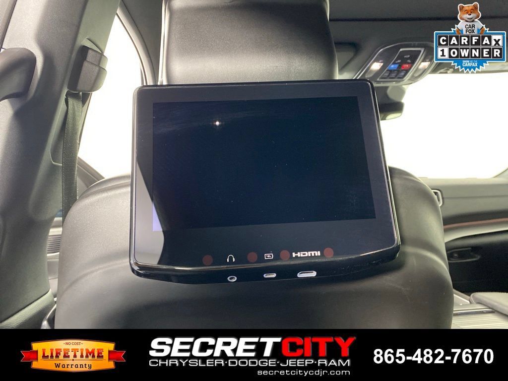 Used 2025 Jeep Wagoneer Series II w/ Convenience Group I AWD/4WD image 28